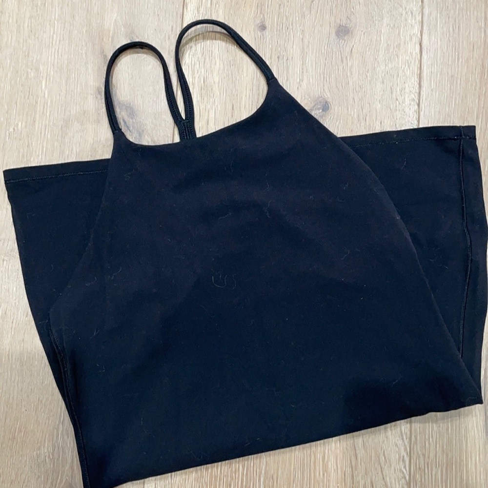 Lululemon workout top